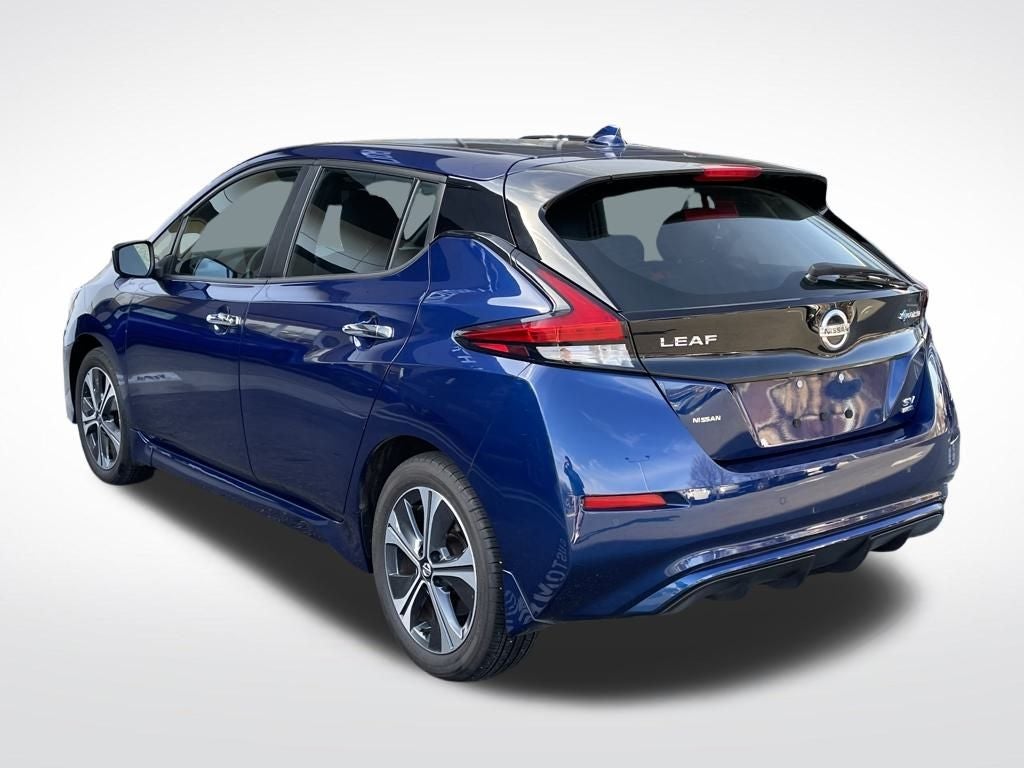2022 Nissan Leaf SV Plus