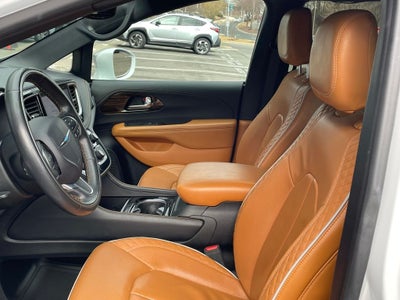 2021 Chrysler Pacifica Hybrid Pinnacle