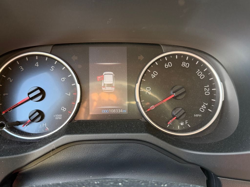2019 Toyota RAV4 LE