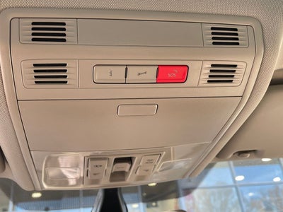 2017 Volkswagen Golf TSI SEL 4-Door