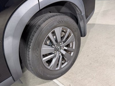 2024 Nissan Pathfinder S