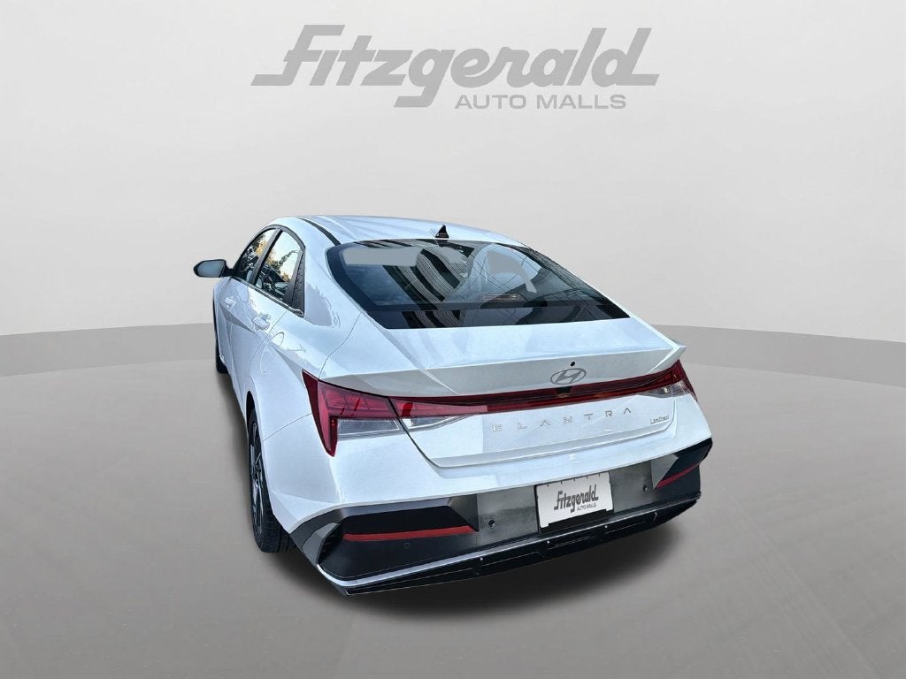 2024 Hyundai Elantra Limited