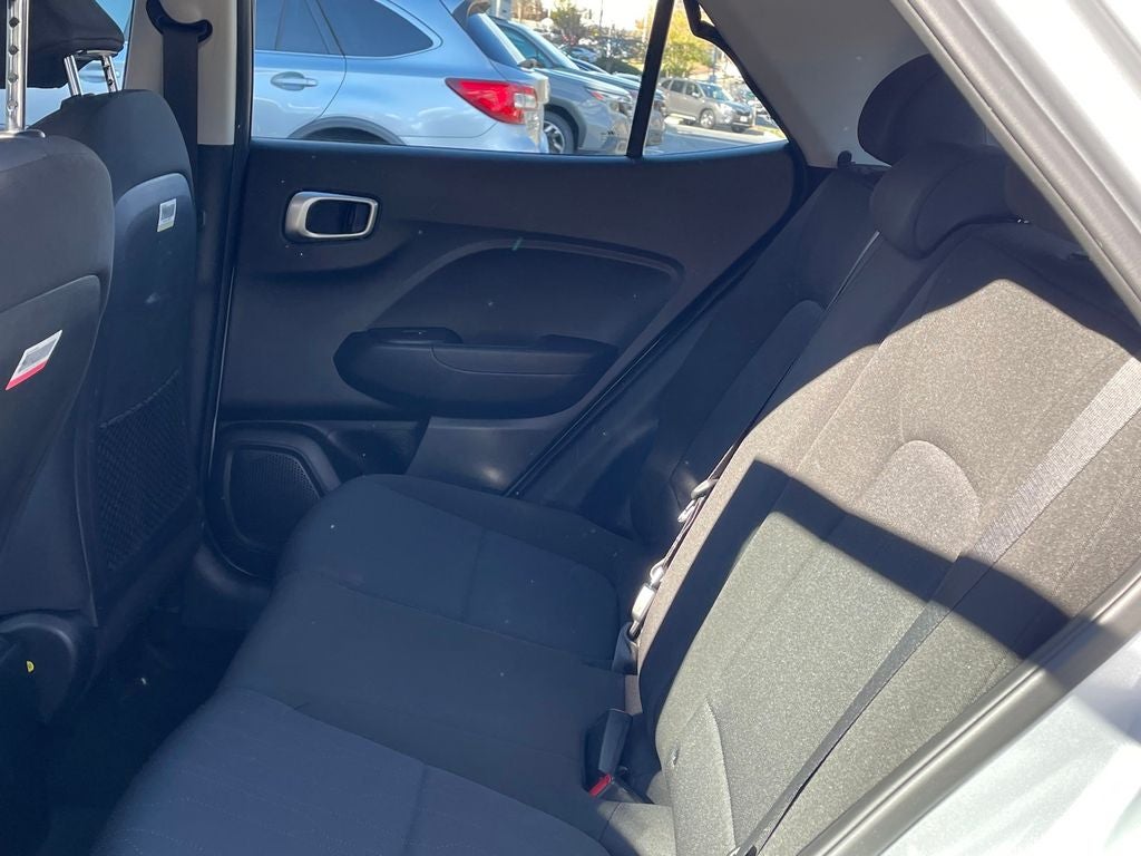 2022 Hyundai Venue SE