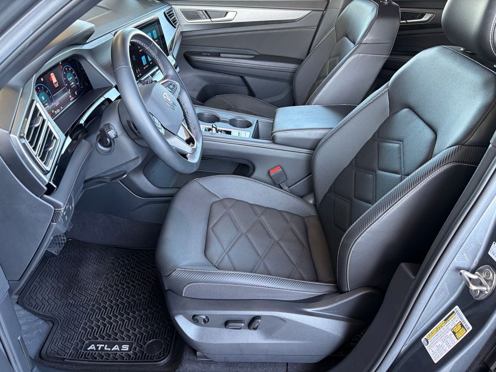 2024 Volkswagen Atlas Cross Sport 2.0T SE