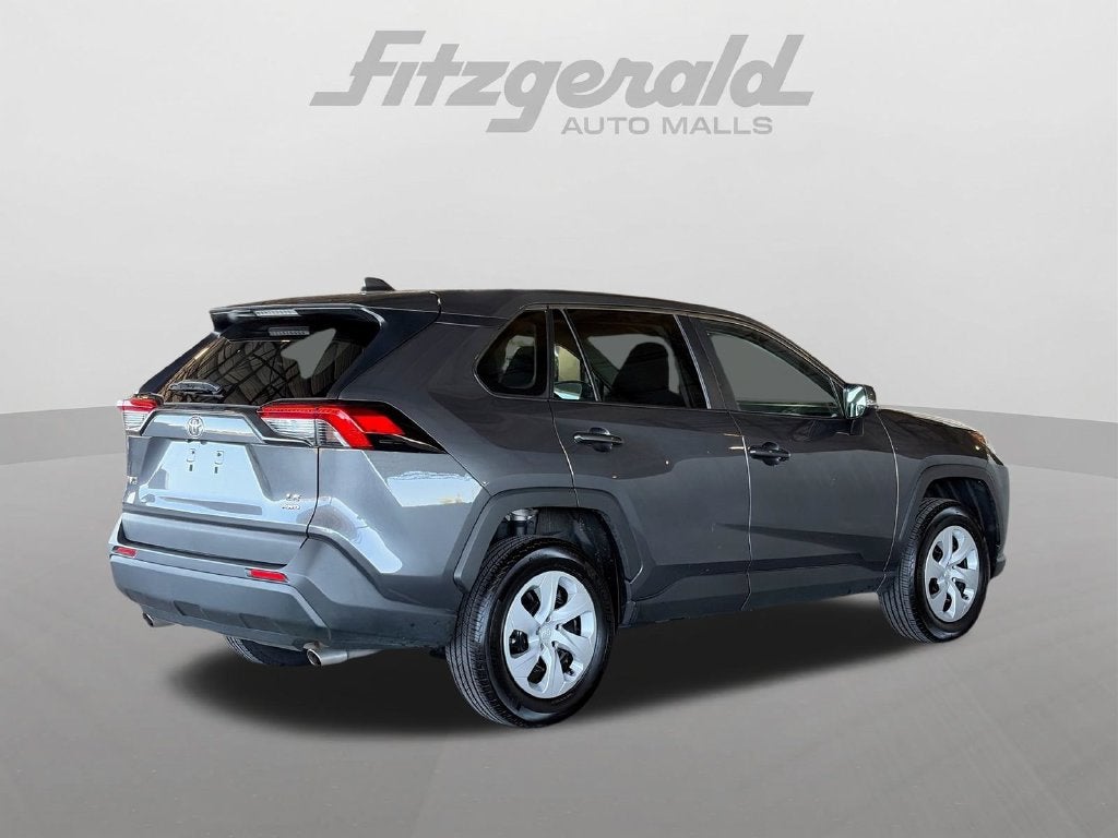 2025 Toyota RAV4 LE