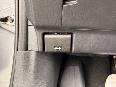 2025 Nissan Kicks MPV SV