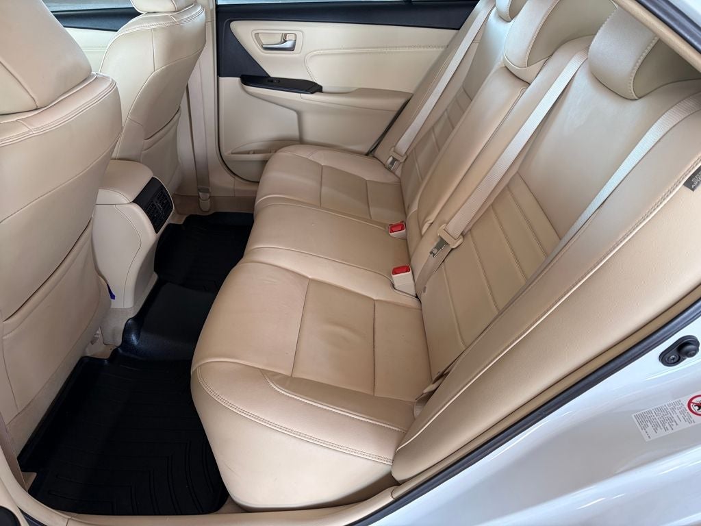 2017 Toyota CAMRY XLE