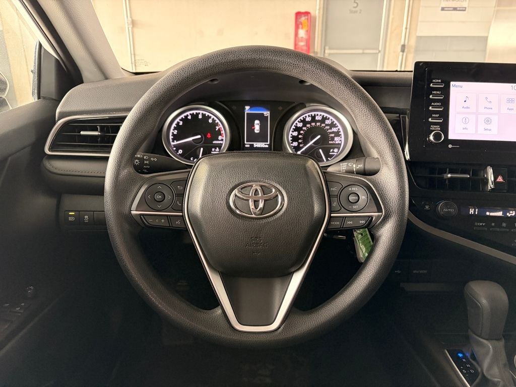 2024 Toyota CAMRY LE