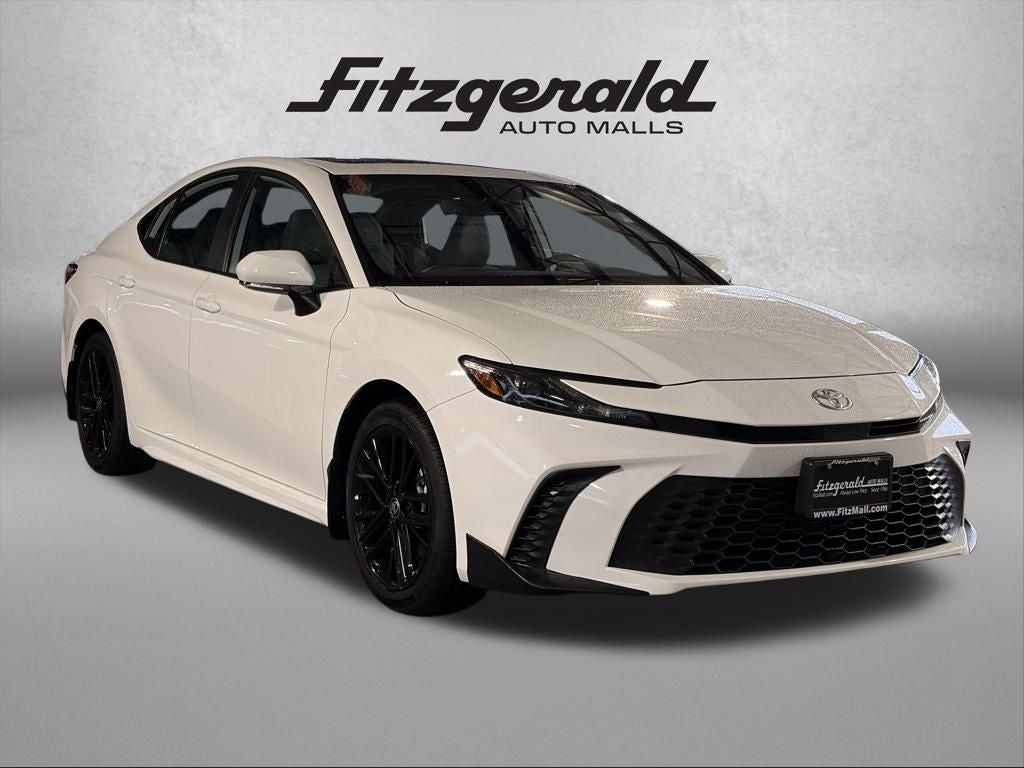 2025 Toyota CAMRY SE