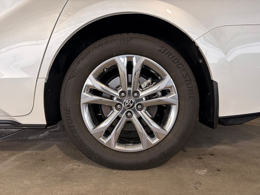 2023 Toyota SIENNA XSE AWD XSE 7 Passenger