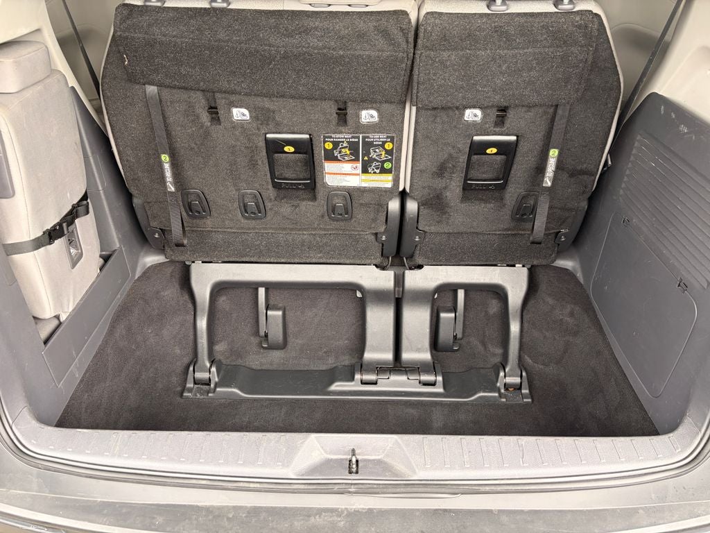 2024 Toyota Sienna LE 8 Passenger