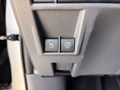 2023 Toyota Sienna XLE 7 Passenger