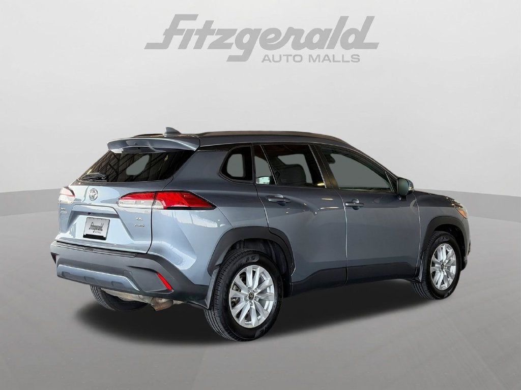2022 Toyota Corolla Cross LE