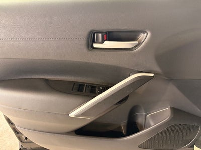 2025 Toyota Corolla Cross XLE