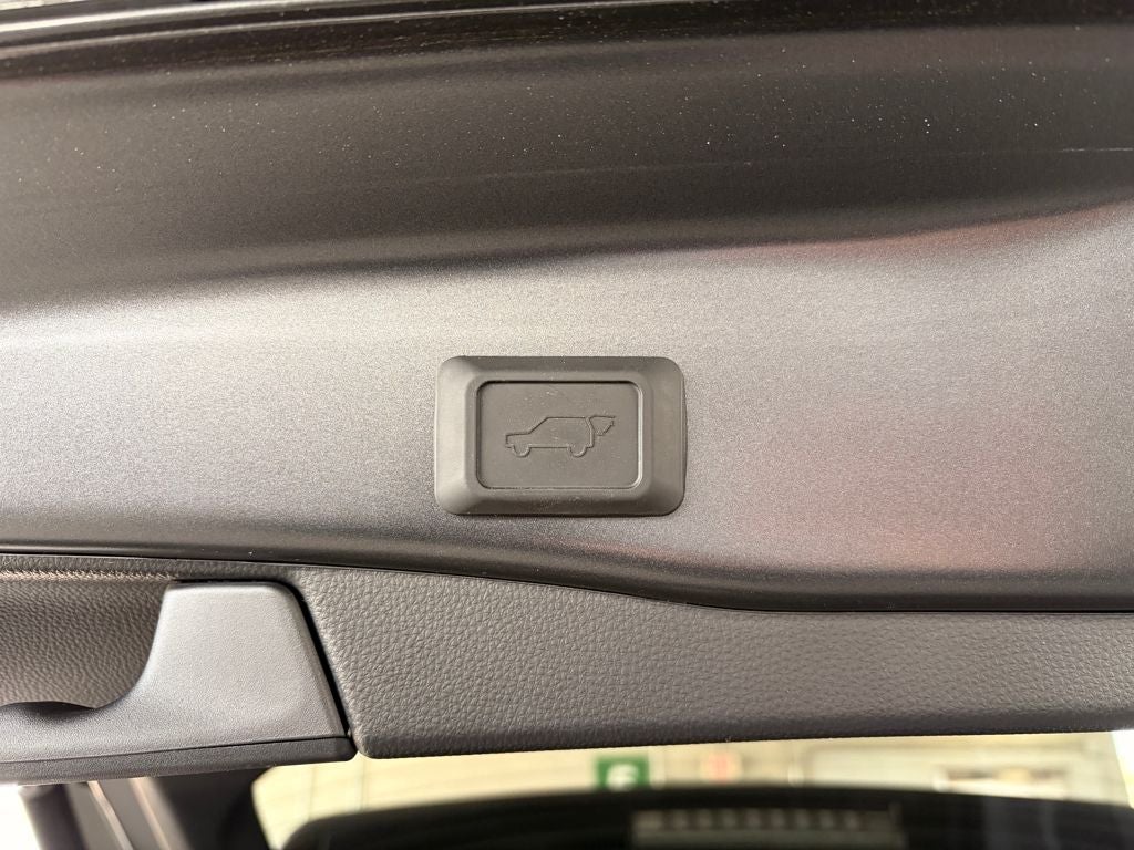 2024 Toyota RAV4 PRIME SE