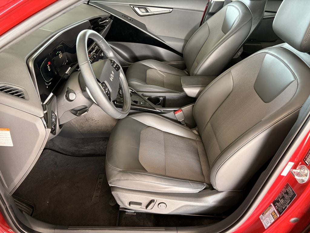 2023 Kia Niro EX