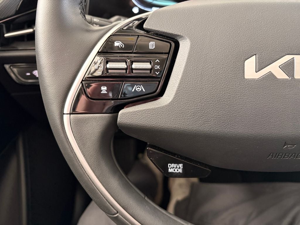 2023 Kia Niro EX