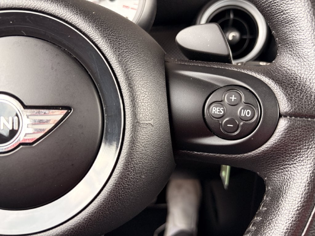 2012 MINI Hardtop Base