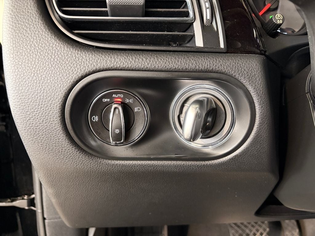 2020 Porsche Macan S