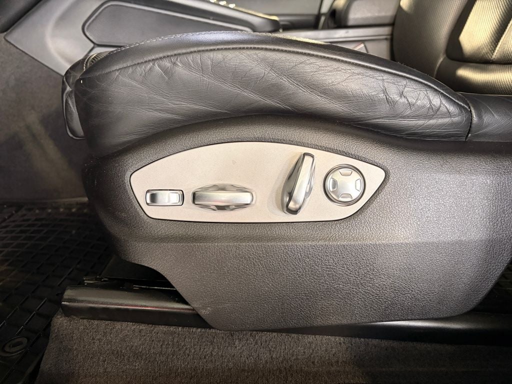 2020 Porsche Macan S