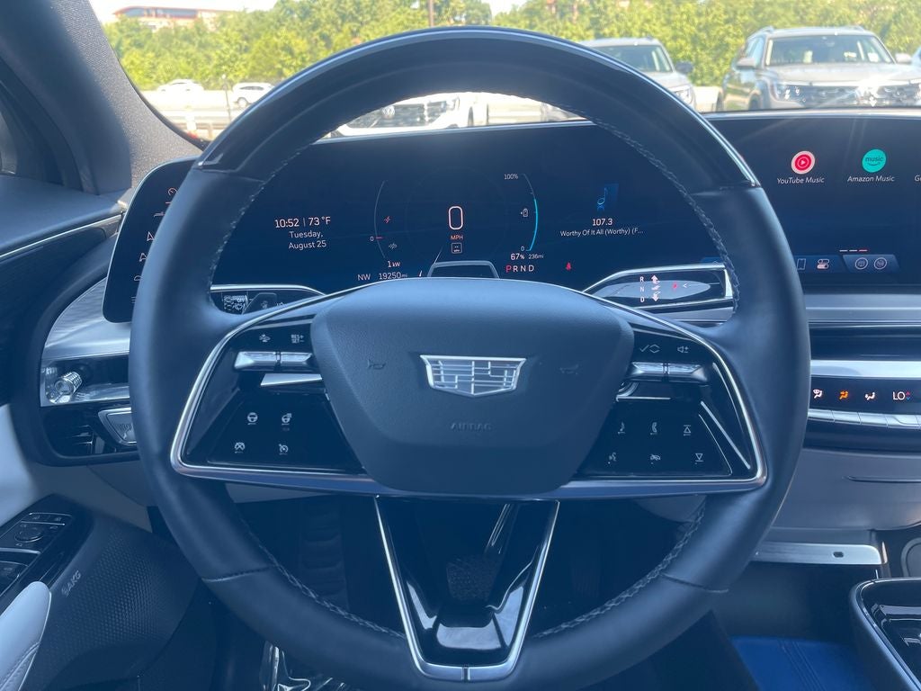 2024 Cadillac LYRIQ Sport