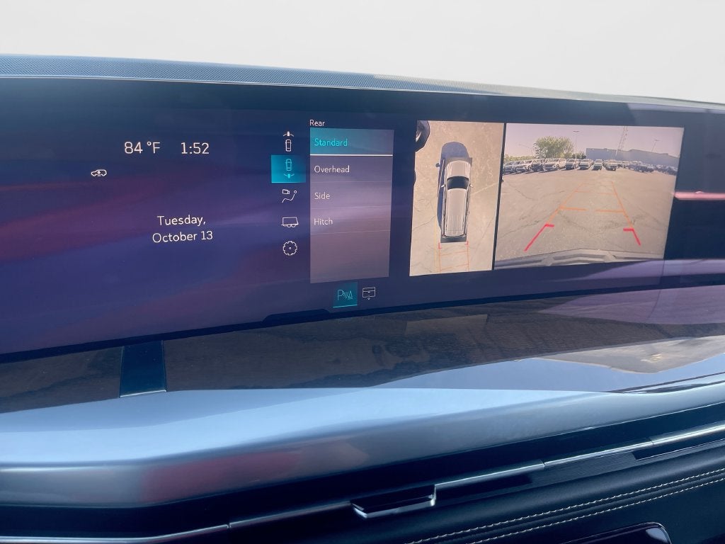 2025 Cadillac Escalade Sport Platinum