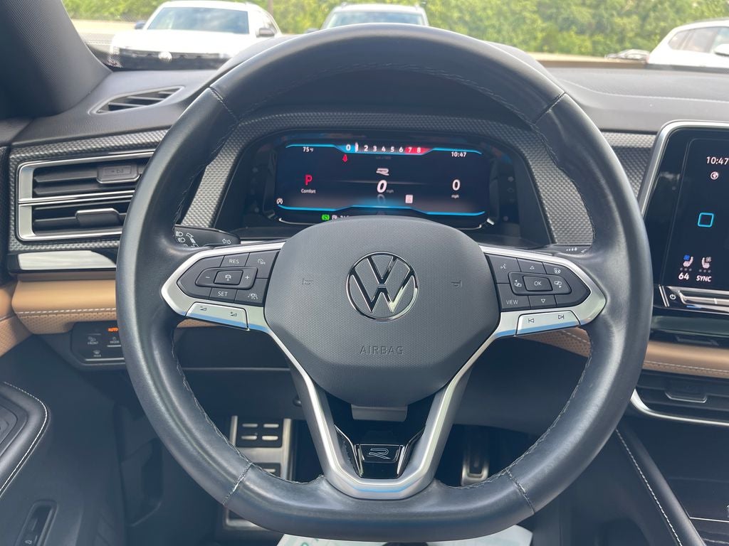 2024 Volkswagen Atlas Cross Sport 2.0T SEL R-Line
