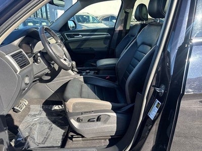 2022 Volkswagen Atlas 3.6L V6 SEL Premium R-Line