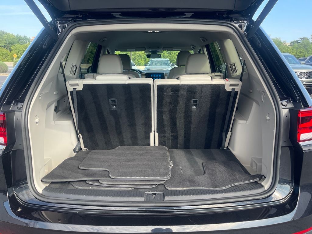 2024 Volkswagen Atlas 2.0T SE w/Technology