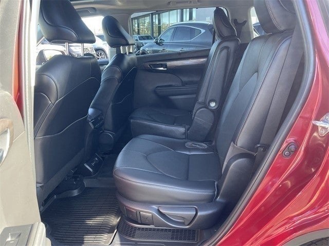 2022 Toyota Highlander Hybrid Limited