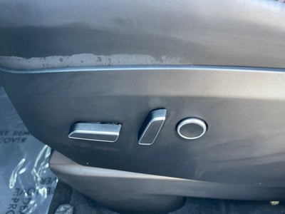 2024 Tesla Model X Base