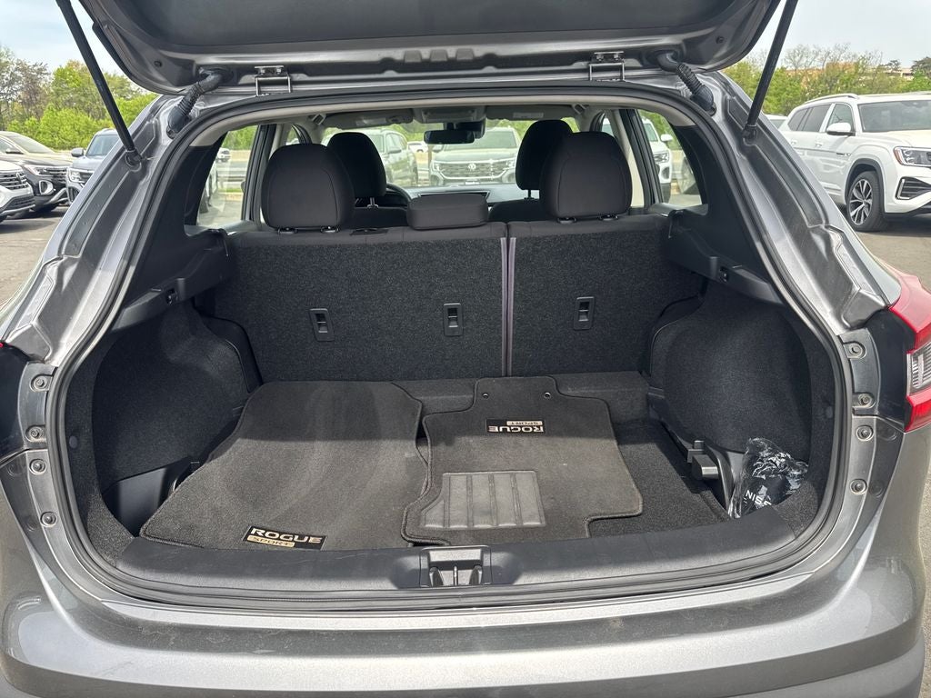 2022 Nissan Rogue Sport S