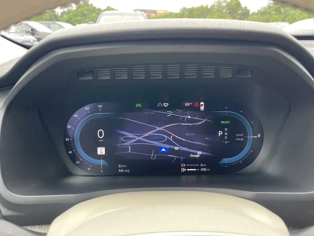 2023 Volvo XC90 Recharge Plug-In Hybrid T8 Plus Bright Theme 7 Passenger
