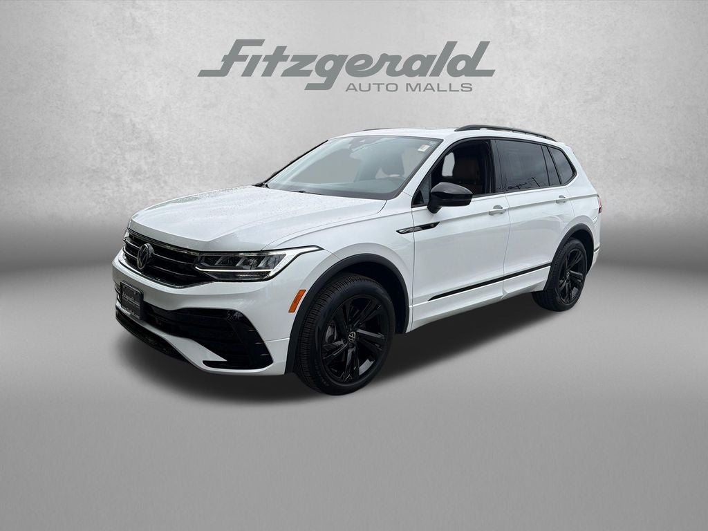 2024 Volkswagen Tiguan 2.0T SE R-Line Black