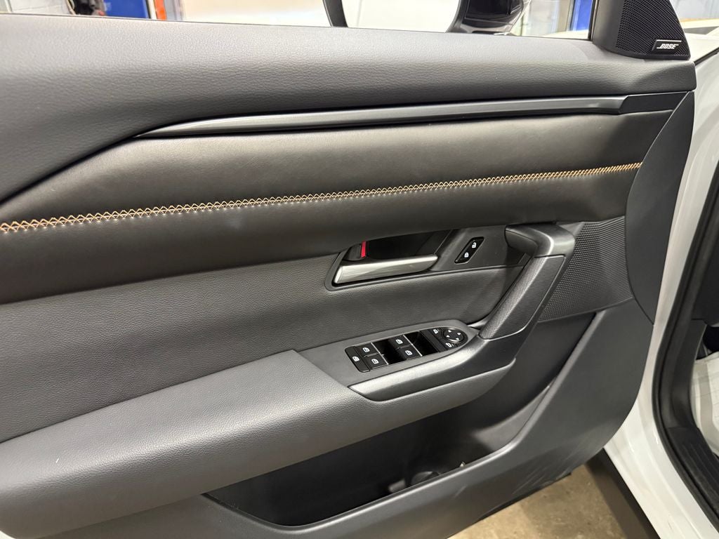 2025 Mazda Mazda CX-50 Hybrid Premium AWD