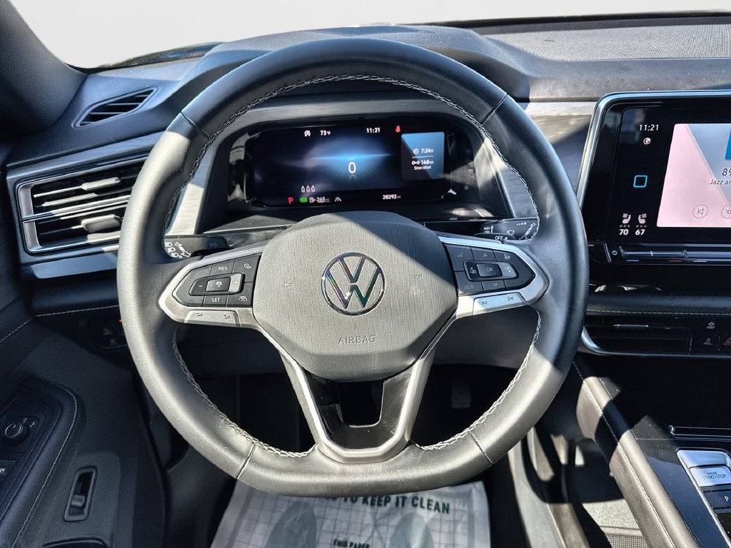 2024 Volkswagen Atlas Cross Sport 2.0T SE w/Technology