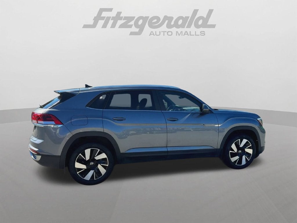 2024 Volkswagen Atlas Cross Sport 2.0T SE w/Technology