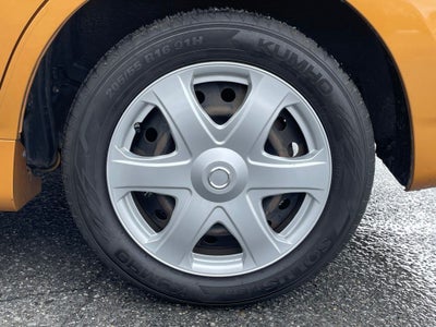 2009 Toyota Matrix Base