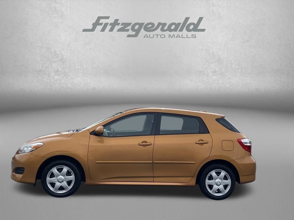 2009 Toyota Matrix Base