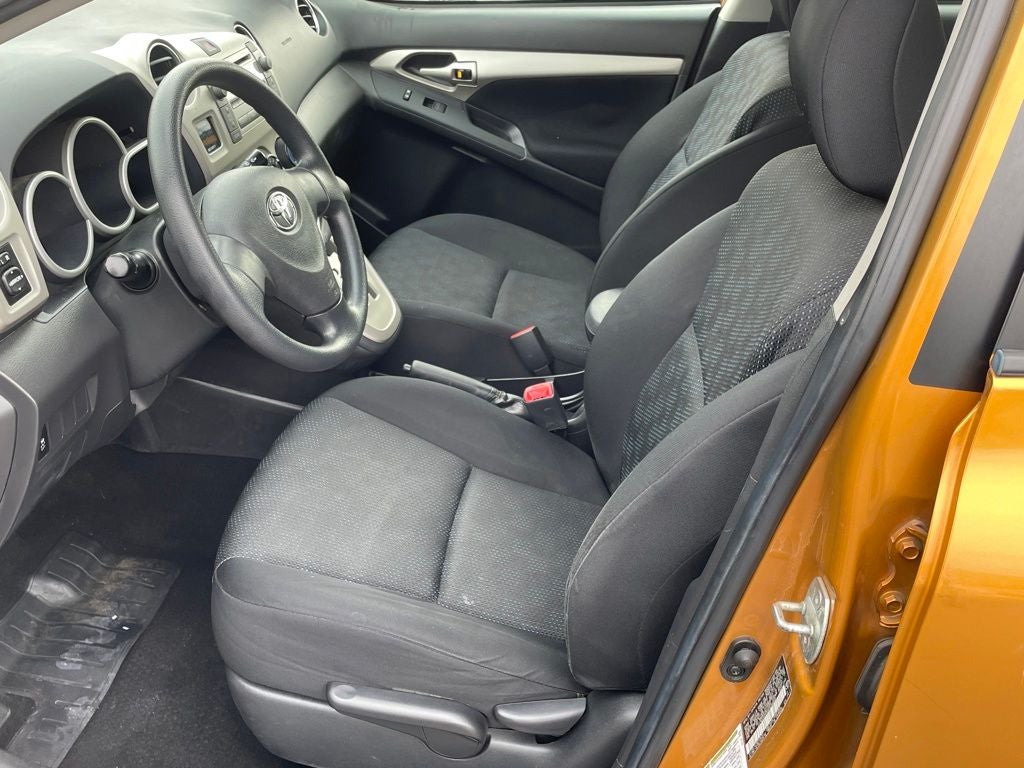 2009 Toyota Matrix Base