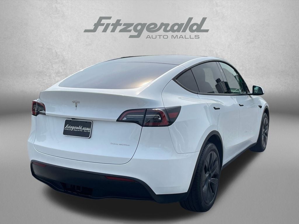 2024 Tesla Model Y Long Range