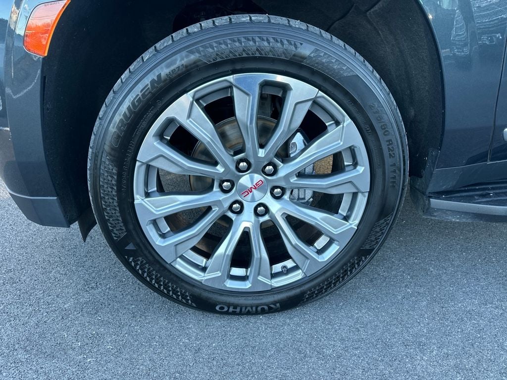 2022 GMC Yukon XL Denali