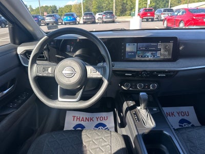 2025 Nissan Kicks MPV SV