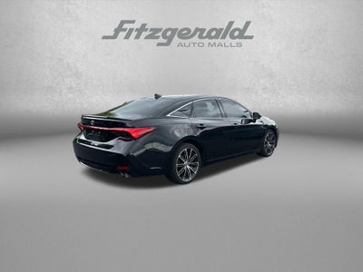 2019 Toyota Avalon Touring