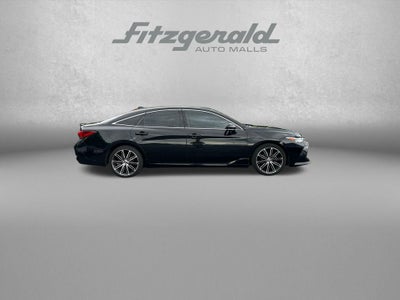 2019 Toyota Avalon Touring