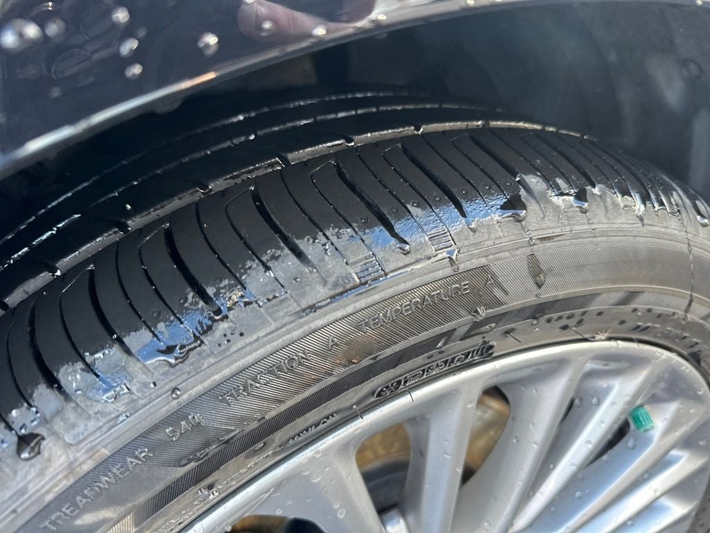 2020 Toyota AVALON HYBRID Limited