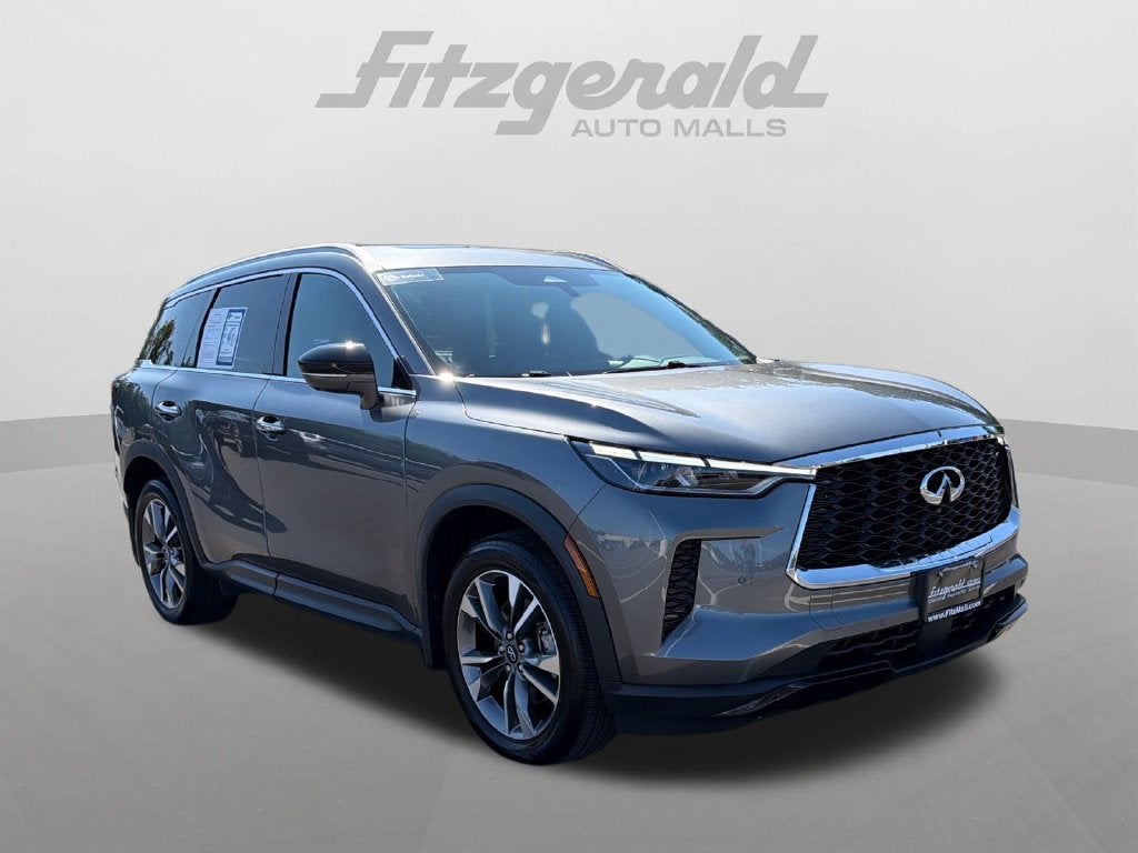2023 INFINITI QX60 LUXE