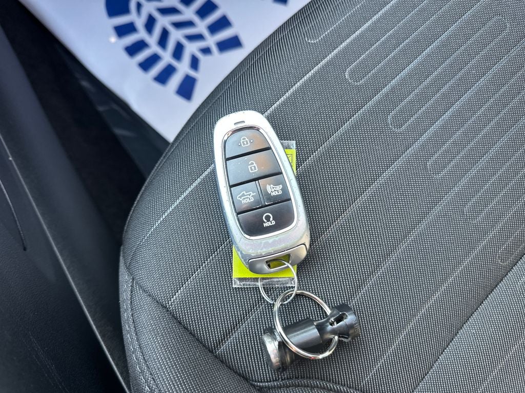 2022 Hyundai Santa Cruz SEL Premium