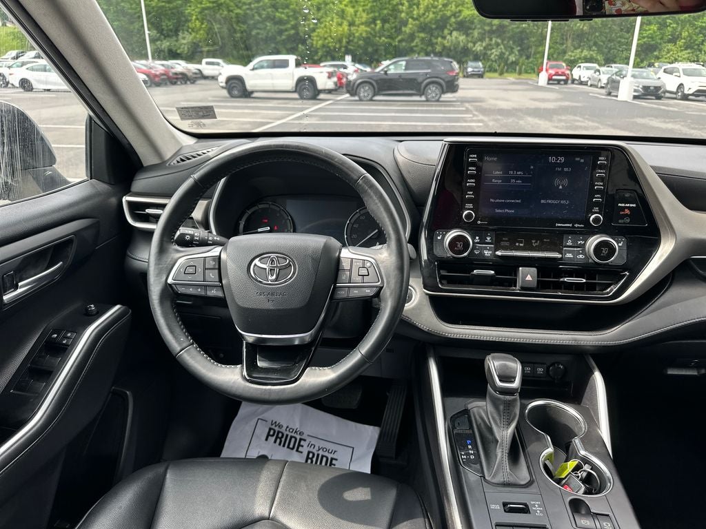 2021 Toyota Highlander XLE