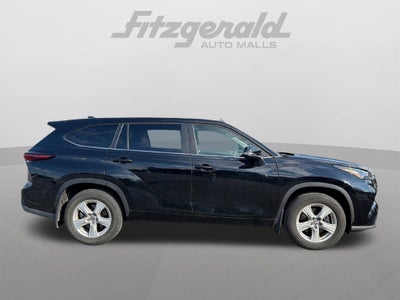 2024 Toyota Highlander LE